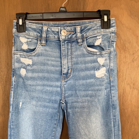American Eagle distressed hi rise jegging crop with stretch size 2 - Picture 11 of 17